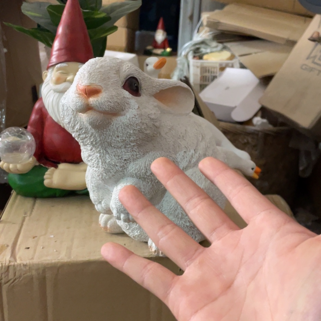 【闪购商品】树脂白色兔子摆件