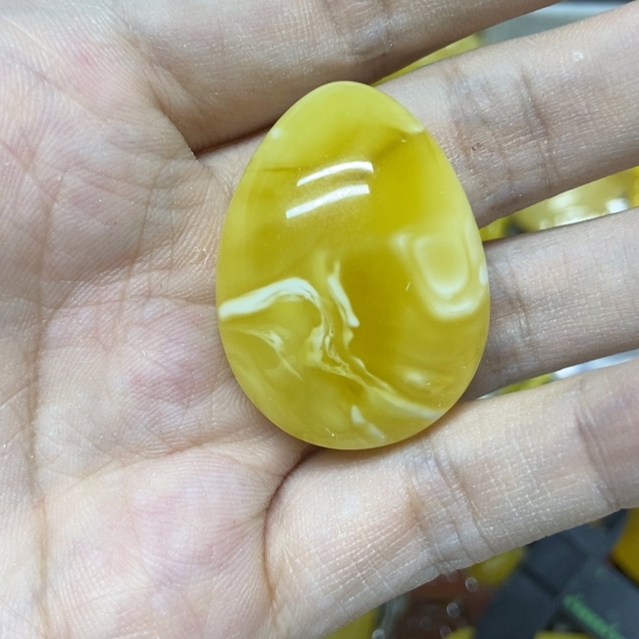 未镶嵌蜜蜡裸石吊坠