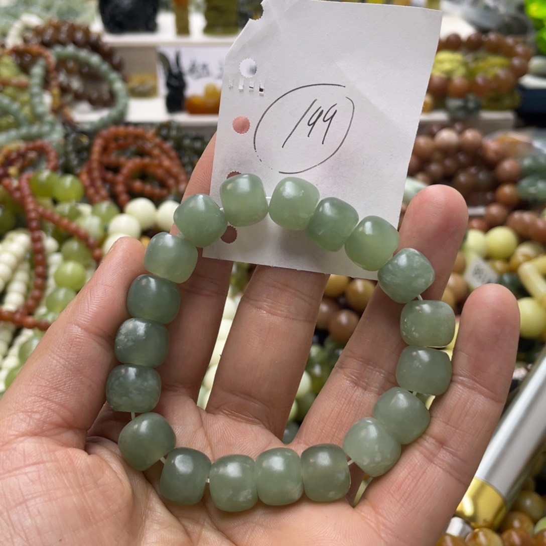 蛇纹石玉手链未镶嵌