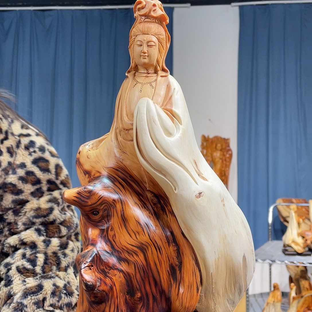 柏木（崖柏）随型艺术根雕