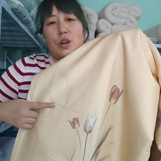 棉高端布了8m，误差5cm，带点小刺。