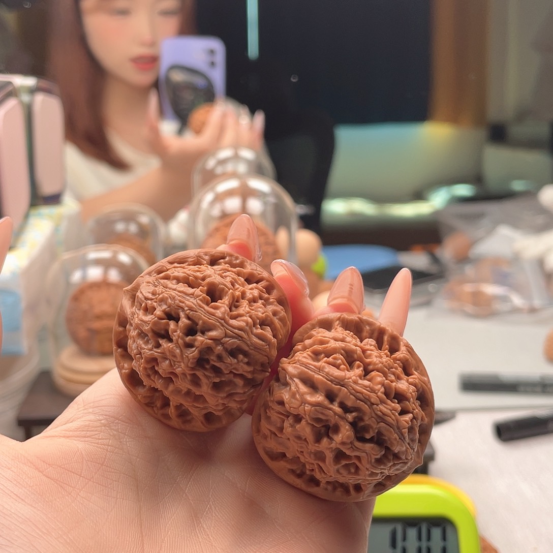 文玩核桃吊坠43/45水龙纹 49.7g 