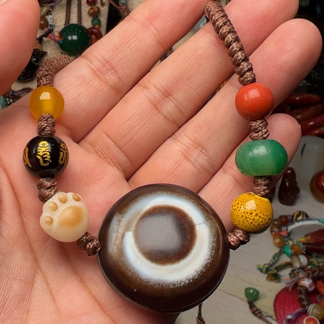 玛瑙/玉髓颈饰未镶嵌