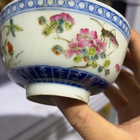 我国目前还有一些大型生产和经营