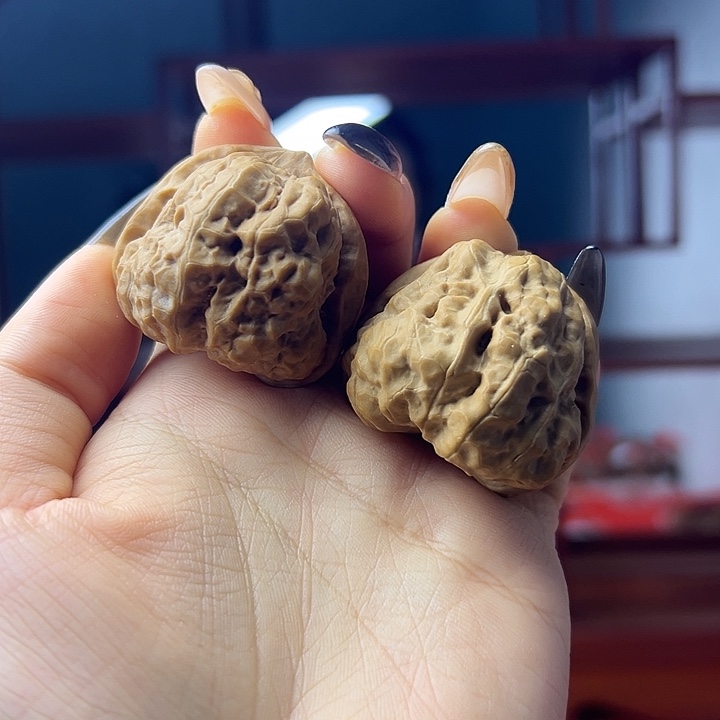 文玩核桃吊坠全品蛤蟆头尺寸38+