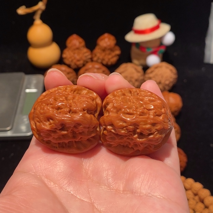 文玩核桃把件33尺野狼144