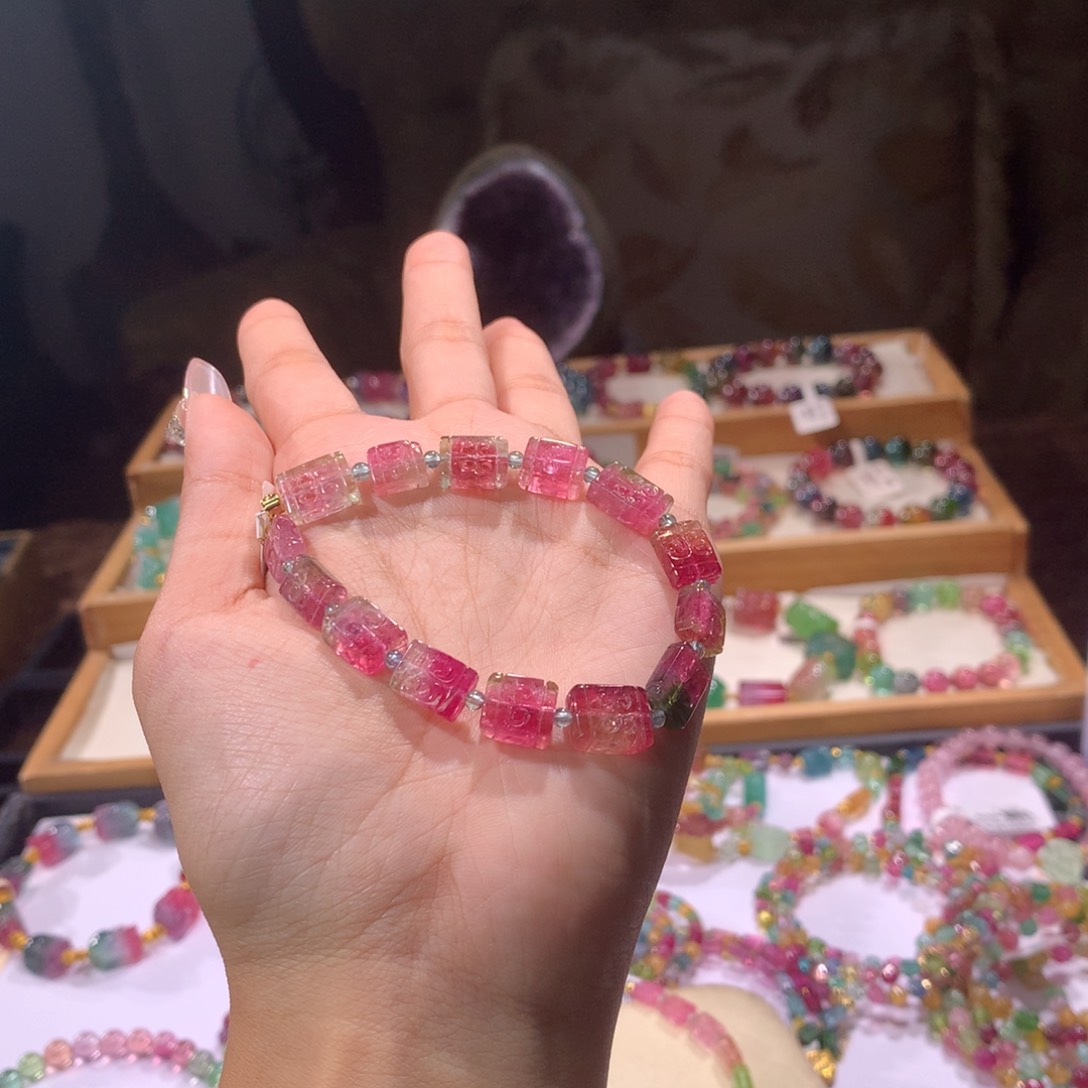 未镶嵌多样性发货其一碧玺