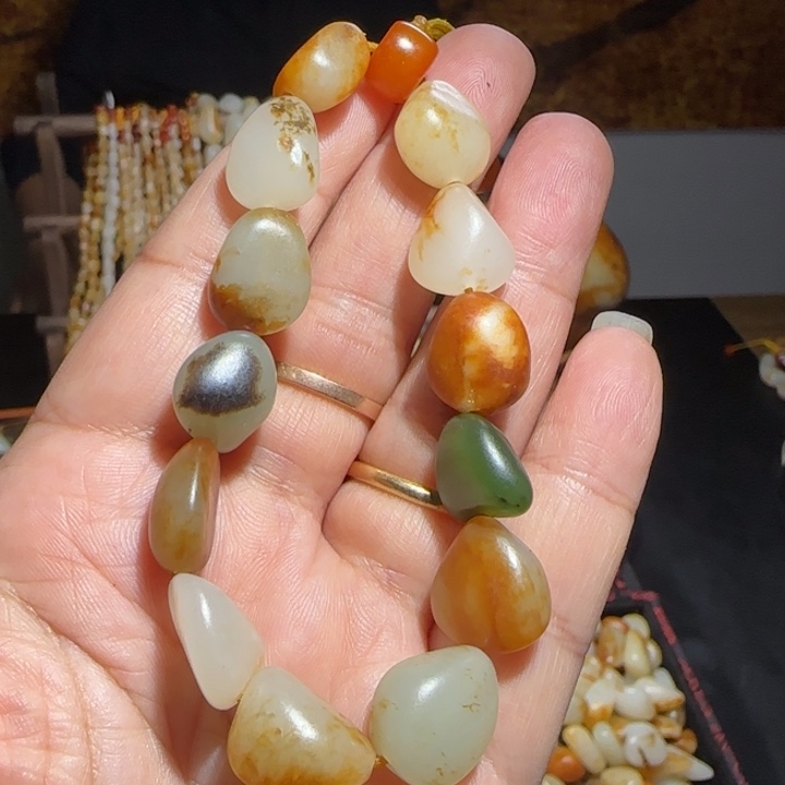 和田玉手链未镶嵌29克