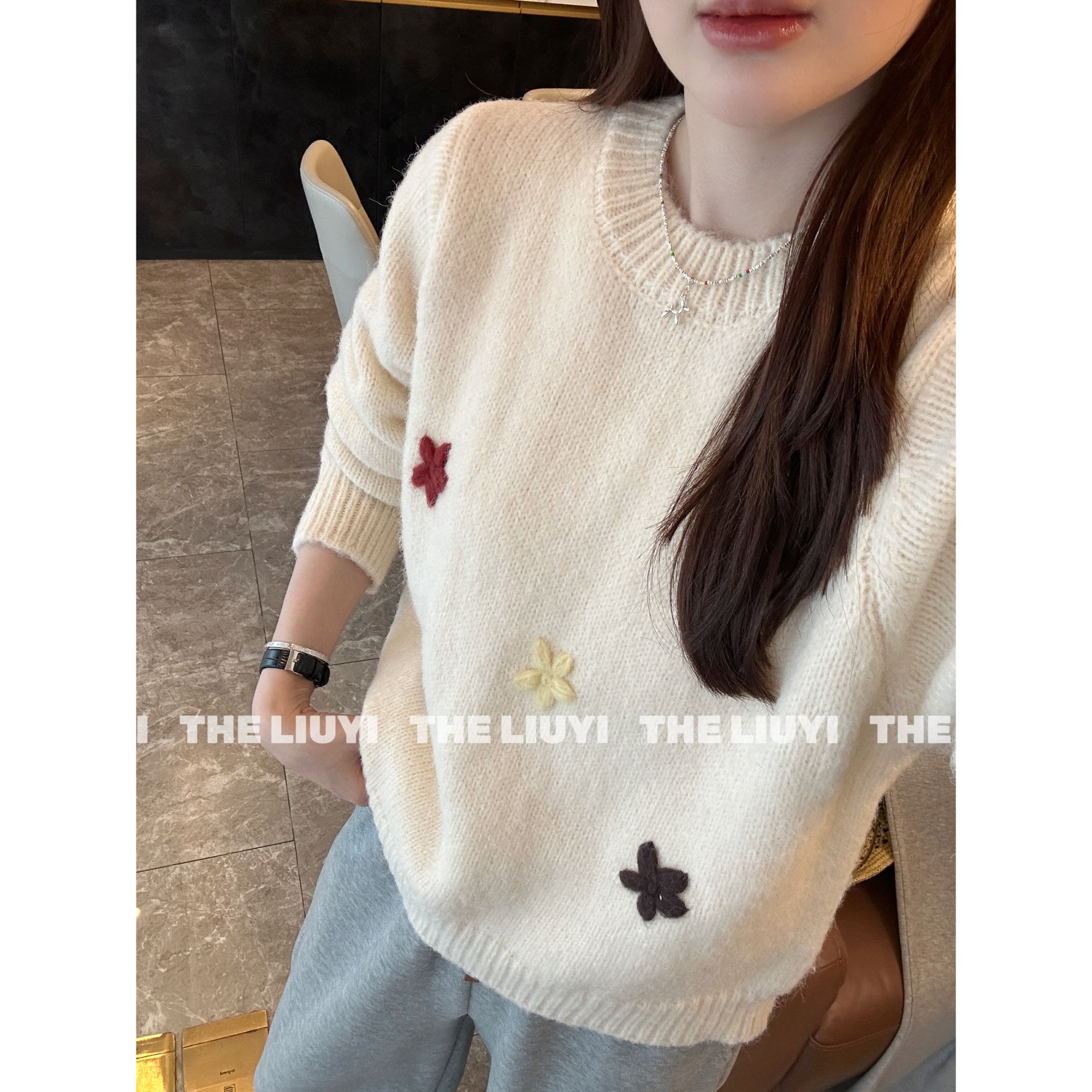【LIUYI】秋冬圆领套头刺绣慵懒风毛衣56175