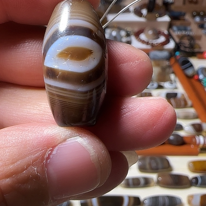 不***称玛瑙/玉髓未镶嵌珠宝半成品