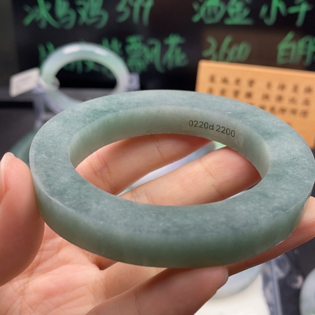 定制翡翠翡翠手镯未镶嵌h****n