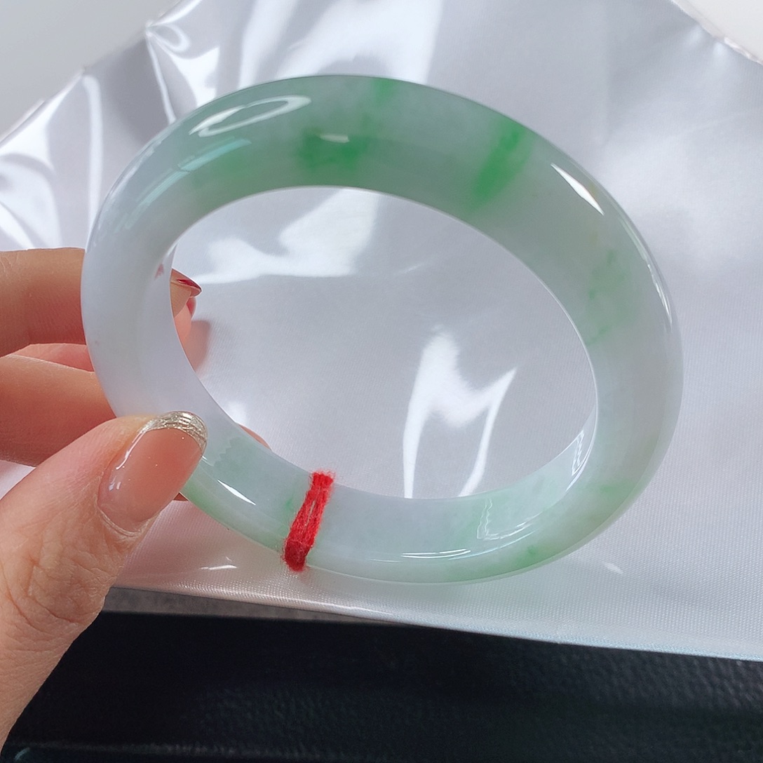 翡翠手镯未镶嵌天* 正圈