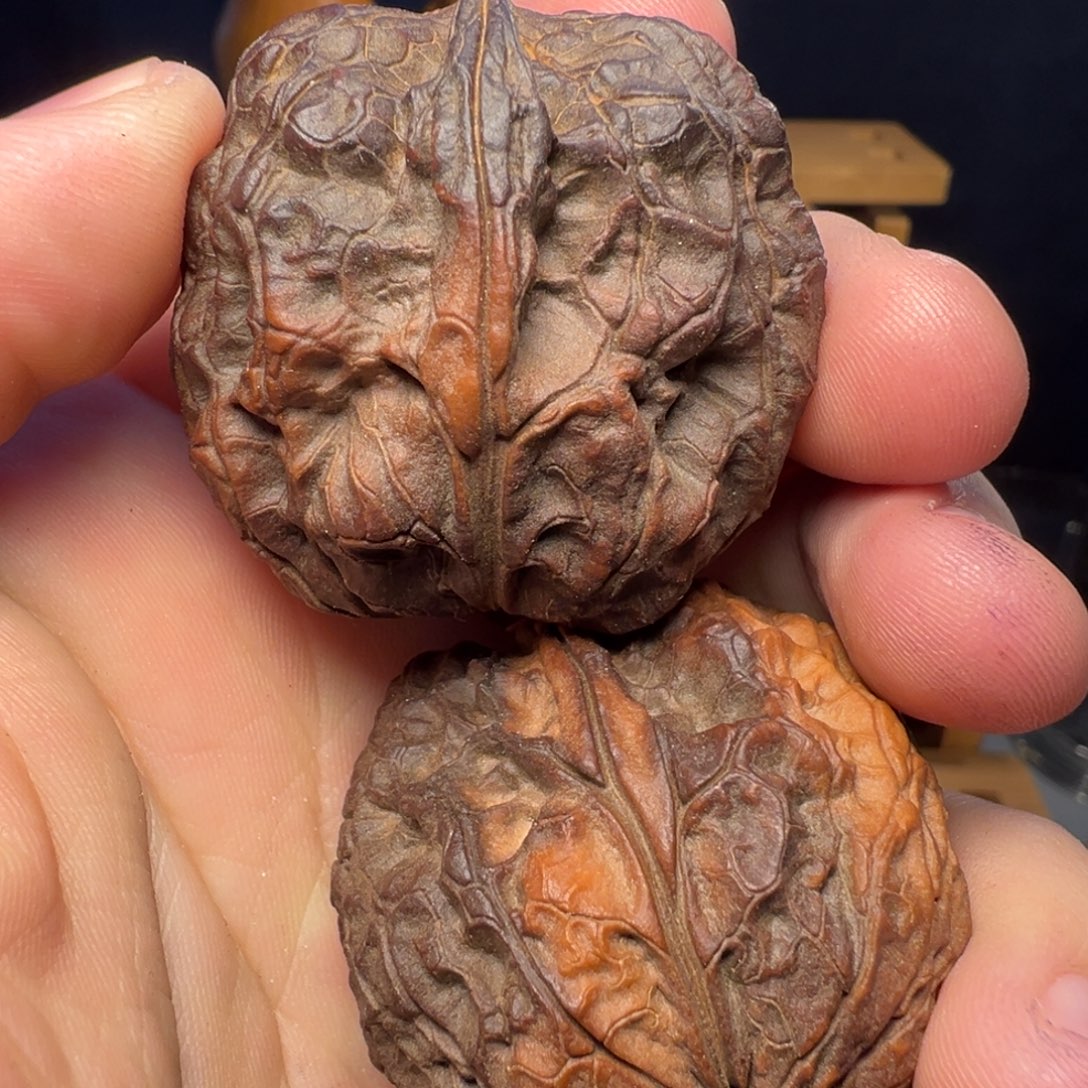 文玩核桃吊坠紫衣将军膀41mm