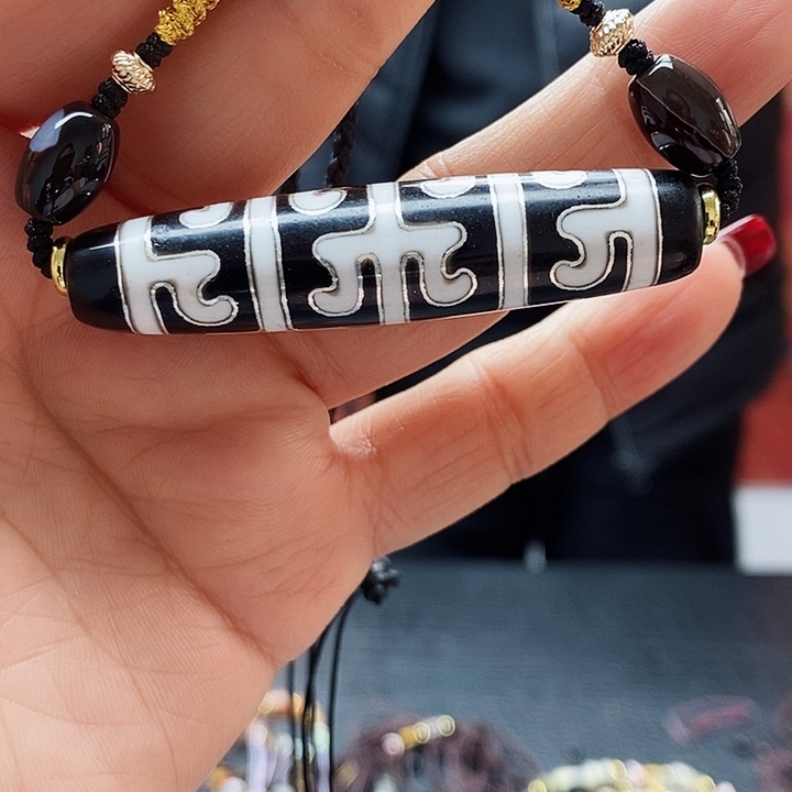 玛瑙/玉髓颈饰合金