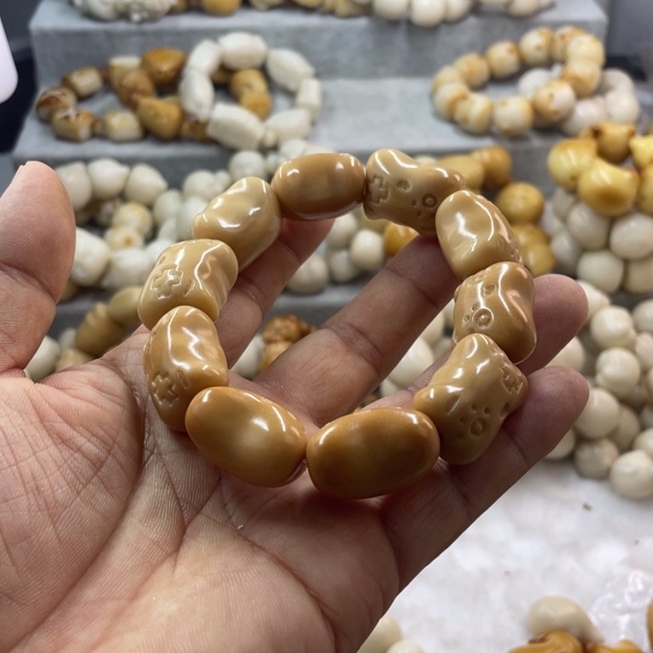 吊坠菩提根/象牙果全品象牙果游戏机手串卡24