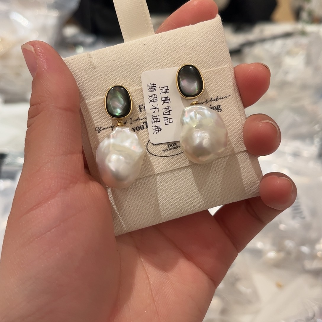 淡水珍珠耳饰合金