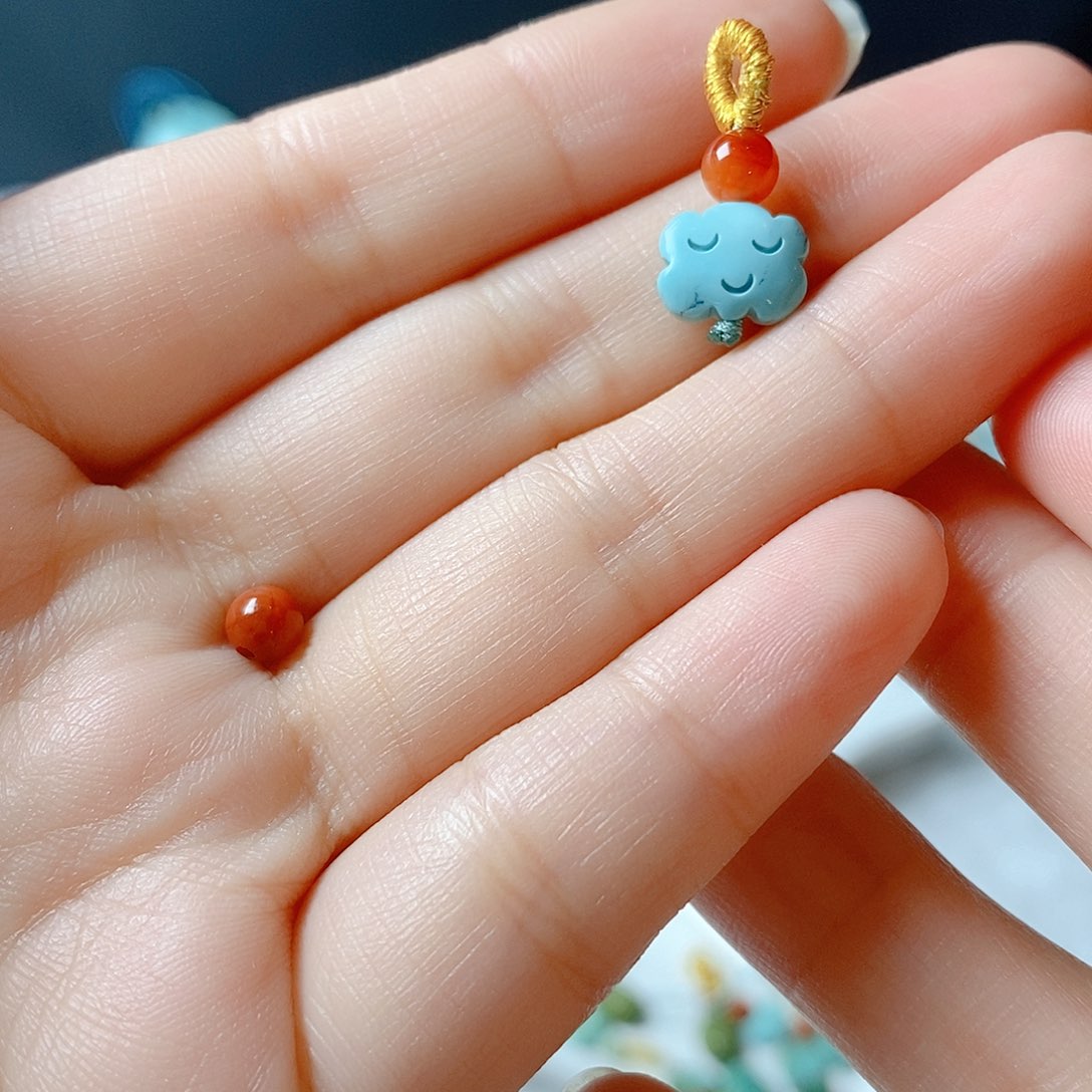 南红玛瑙颈饰未镶嵌