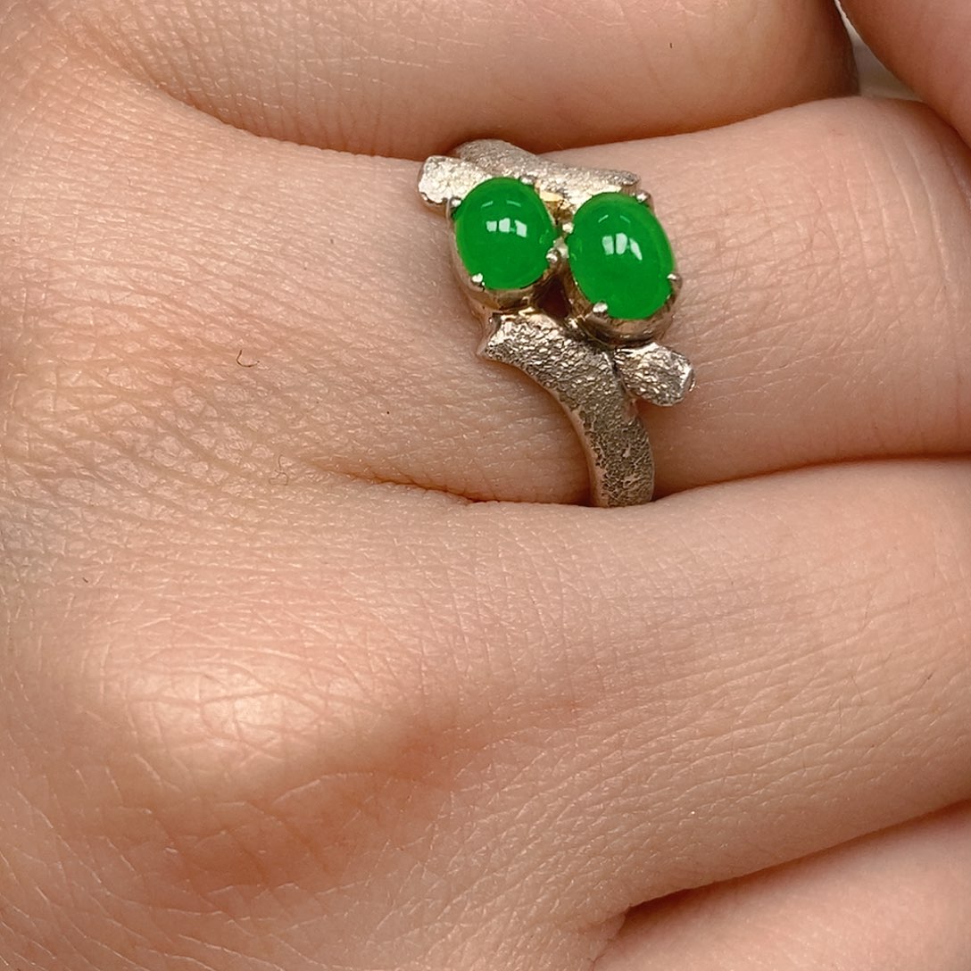 翡翠戒指未镶嵌翡翠