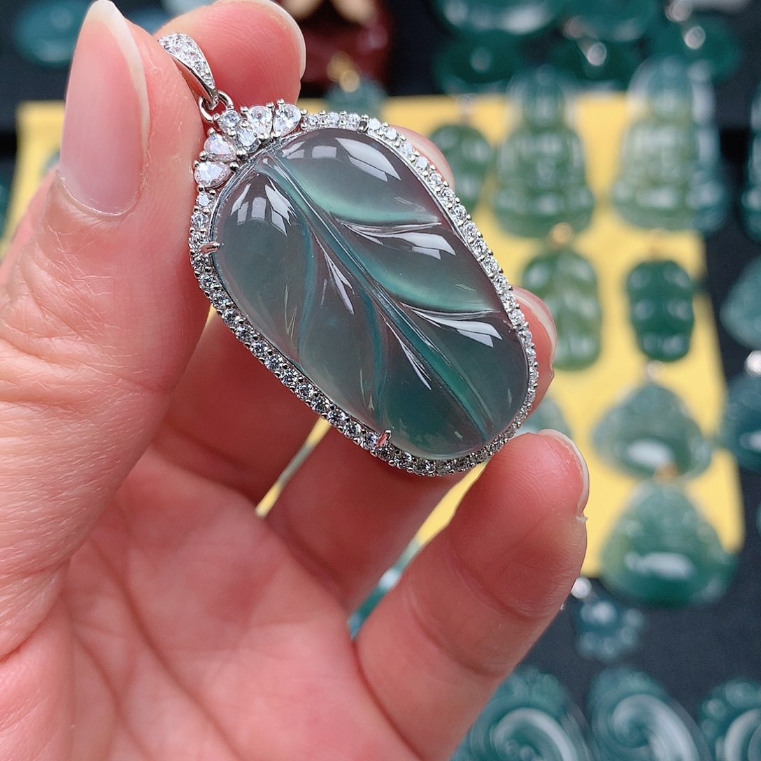 翡翠吊坠(不含链)银S925镶嵌吊坠