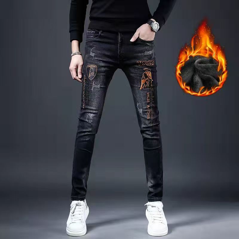 男士欧韩版小脚裤冬季加绒刺绣厚款百搭牛仔裤时尚风