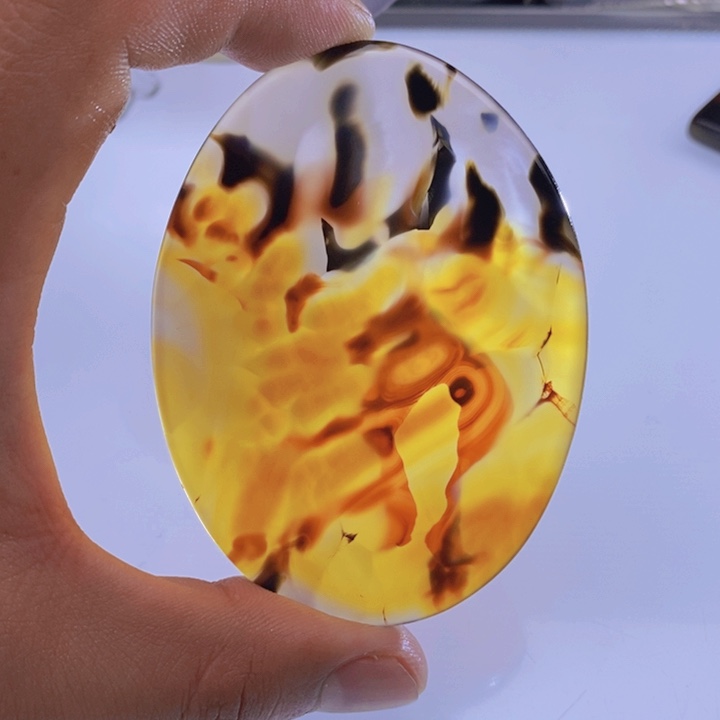 玛瑙/玉髓颈饰未镶嵌