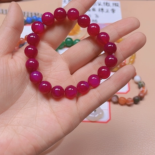 玛瑙/玉髓颈饰未镶嵌冉**?