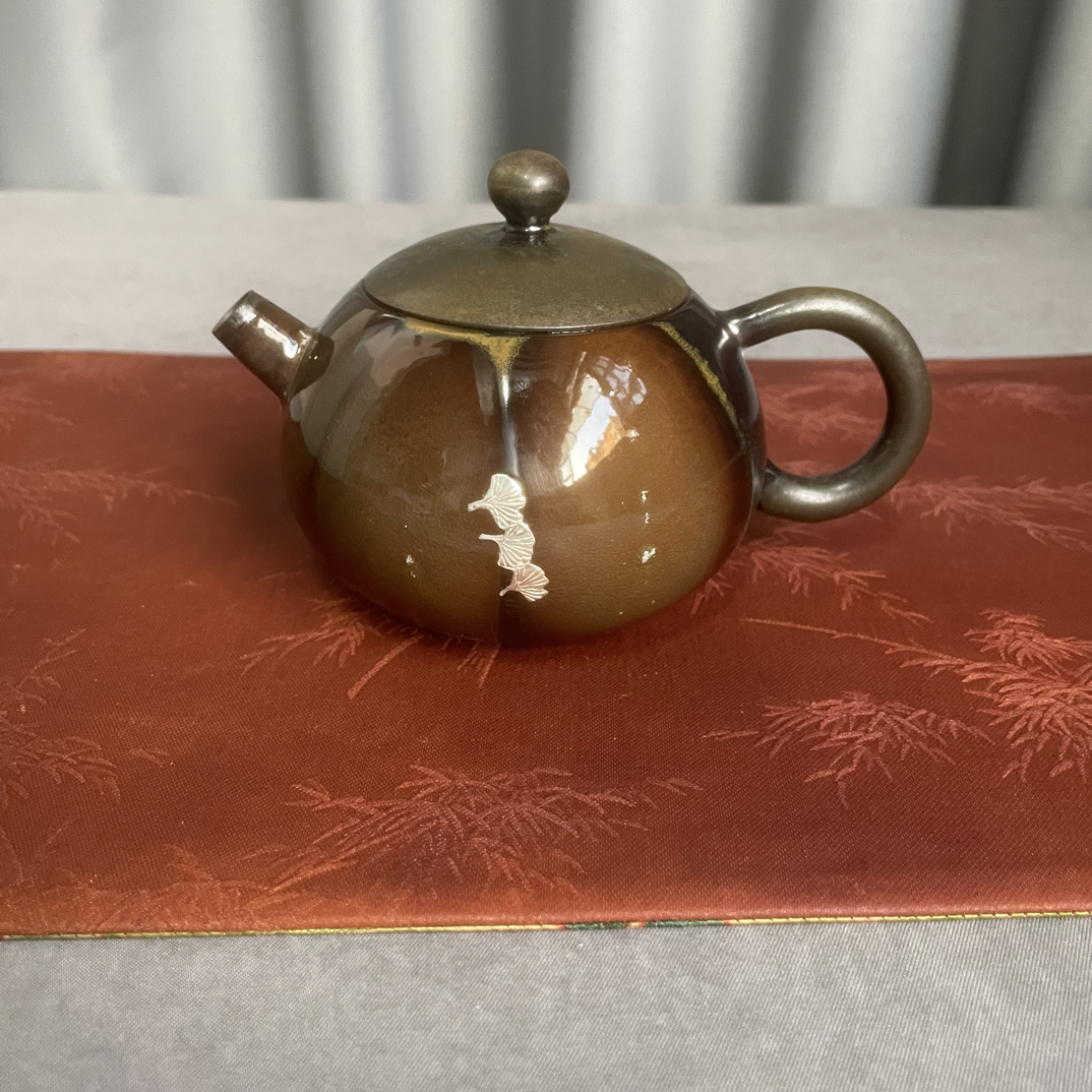 景德镇柴烧乌金壶