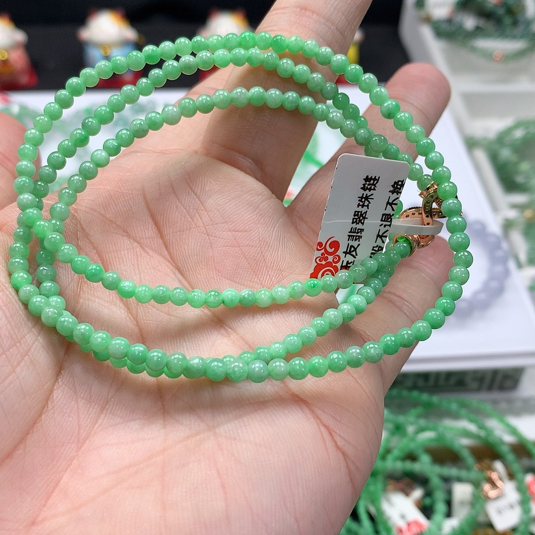 翡翠手链未镶嵌翡翠