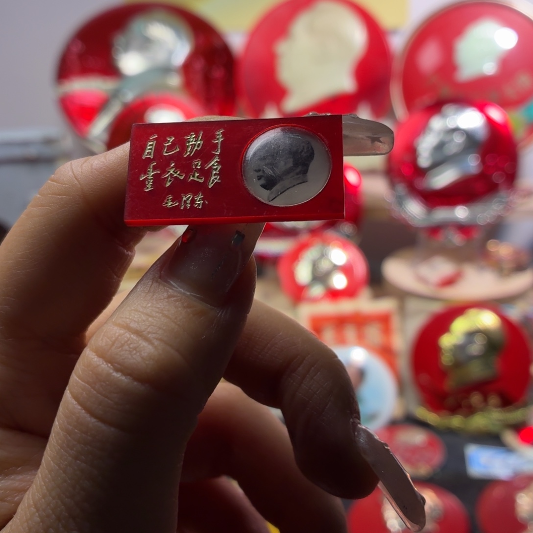 石***韵吃看你爸爸j开奔驰车v不爸爸vv