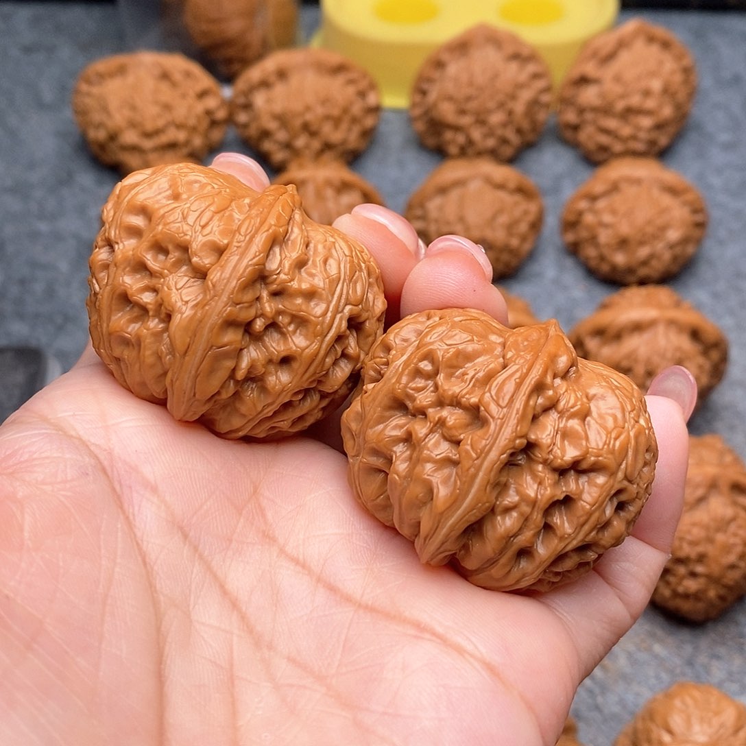 文玩核桃把件精品元宝41+全品重46克