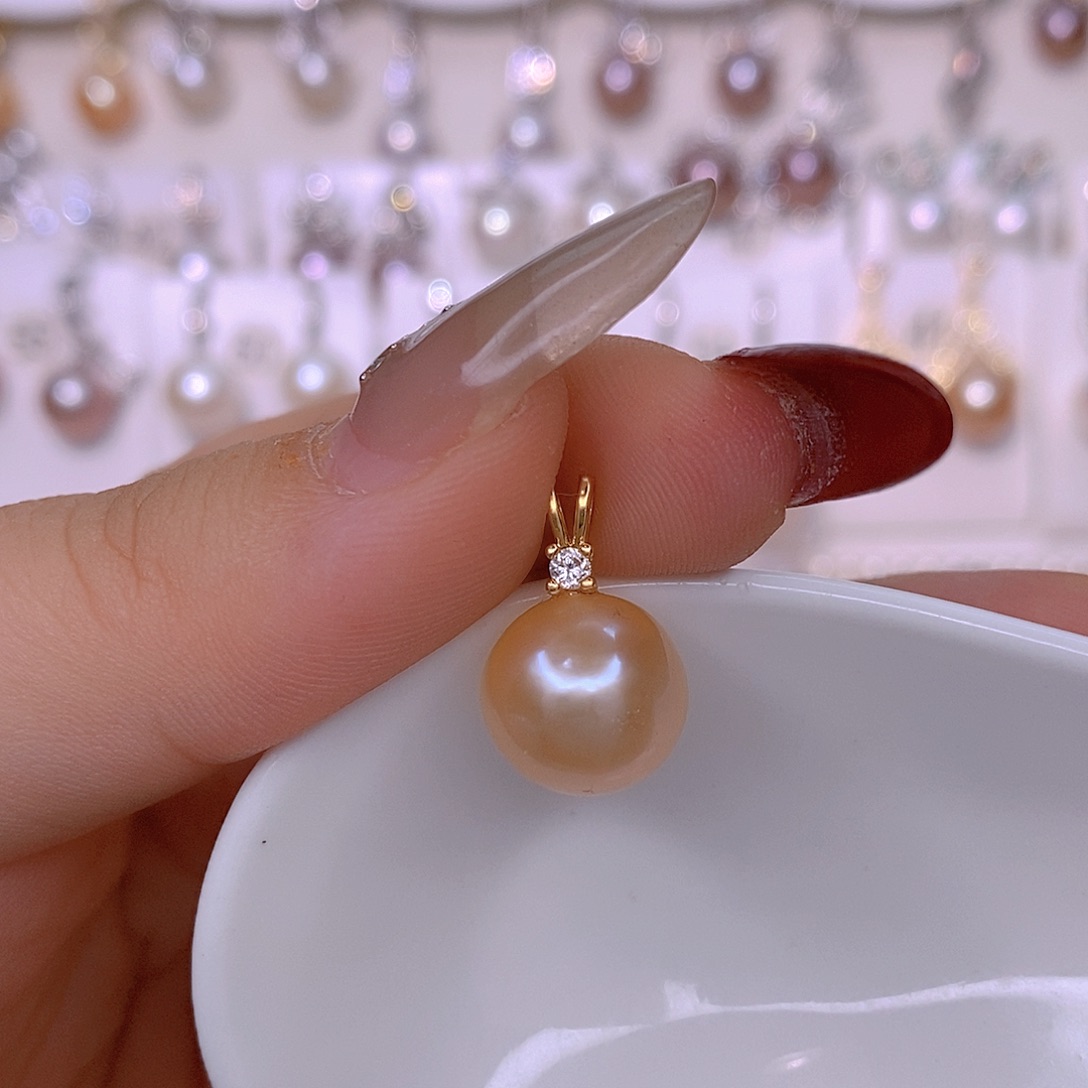 颈饰淡水珍珠未镶嵌