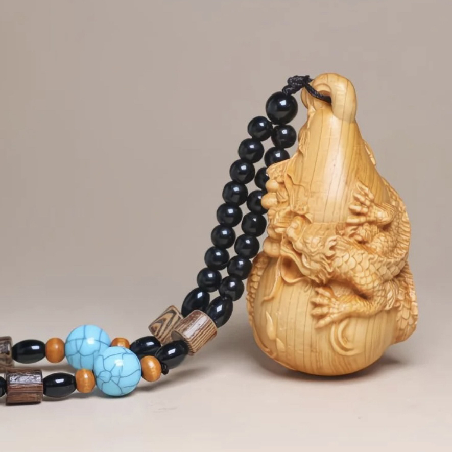 崖柏盘龙葫芦手把件木雕文玩挂件