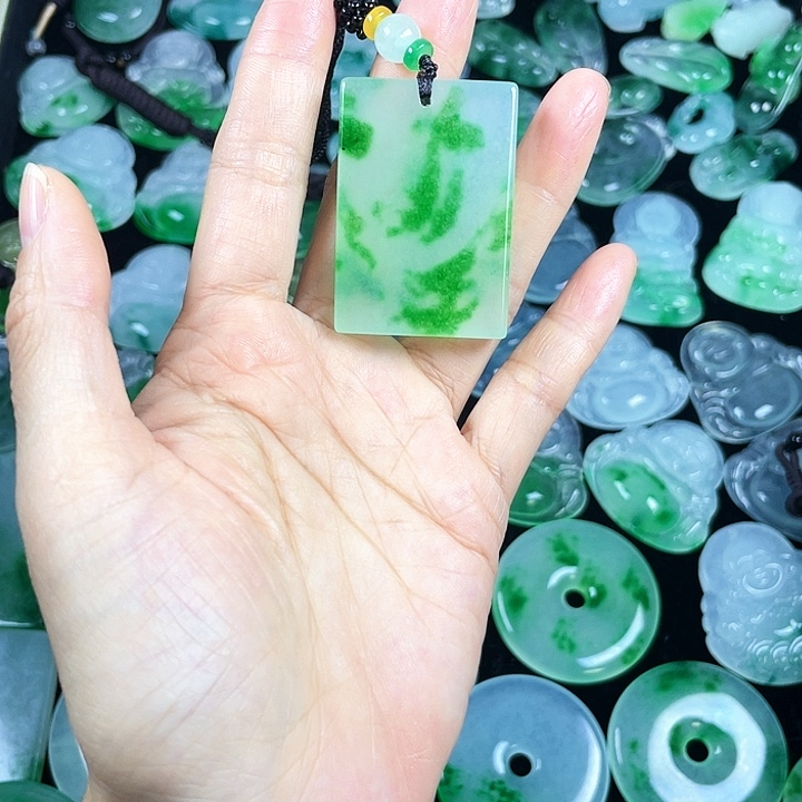 用***3翡翠未镶嵌颈饰吊坠1