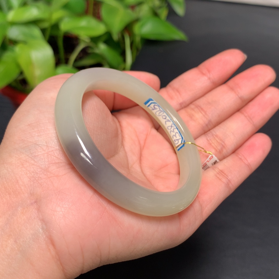 和田玉手镯未镶嵌53