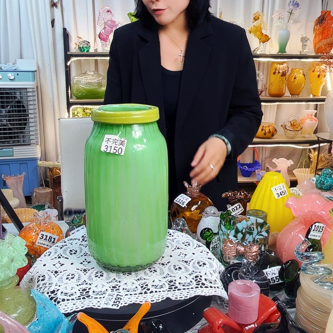 3150 家悦美居琉璃摆件不完美