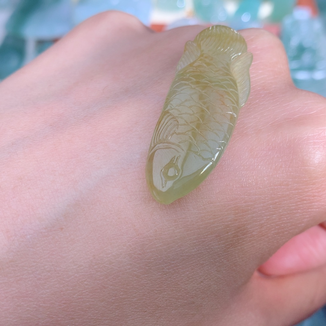 颈饰未镶嵌翡翠鱼