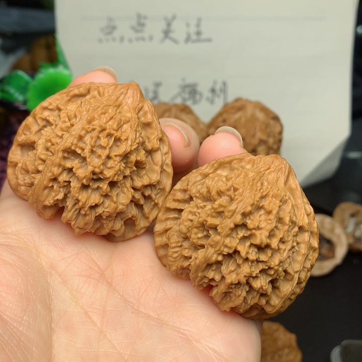 桃核把件满天星狮子头42.5