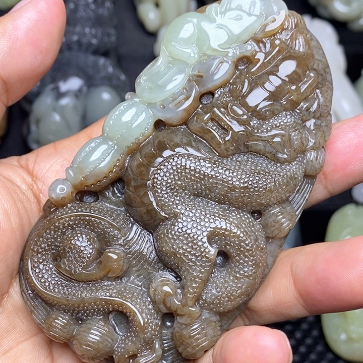颈饰未镶嵌和田玉