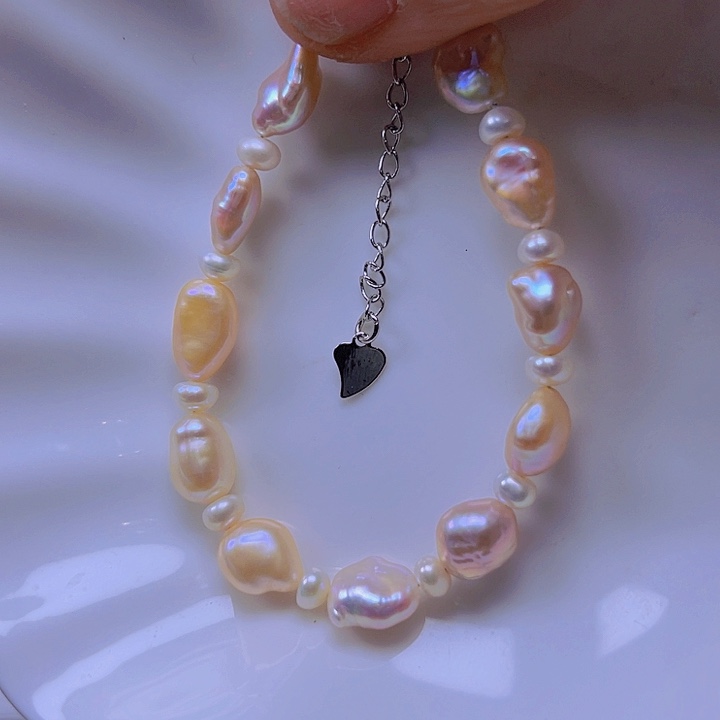 淡水珍珠手绳合金