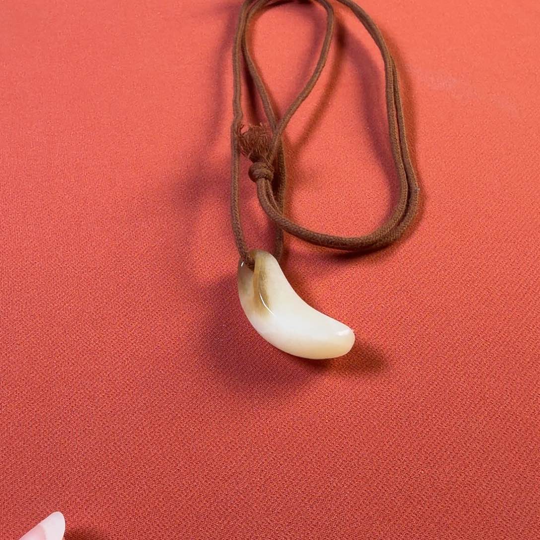 和田玉未镶嵌颈饰不退不换