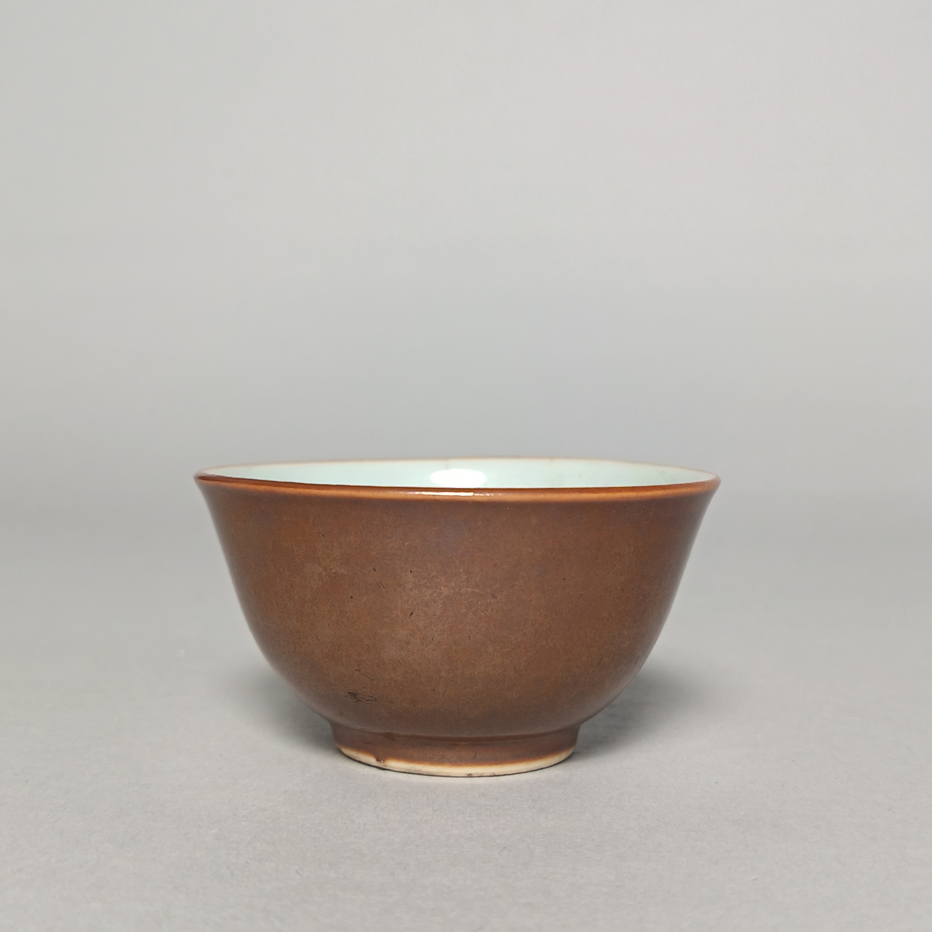 【010022154】清雍正 青花矾红花卉杯