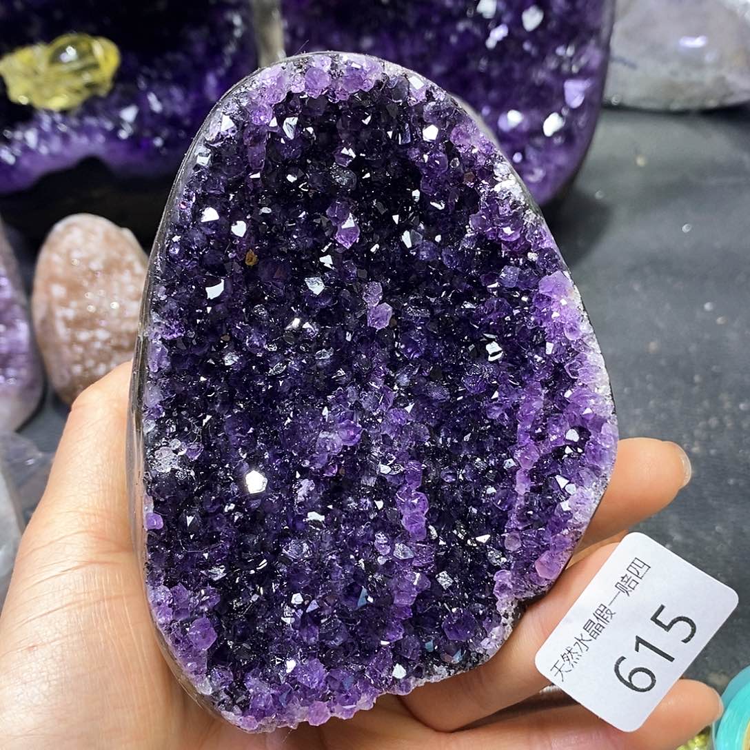 水晶大型摆件（非配饰）未镶嵌