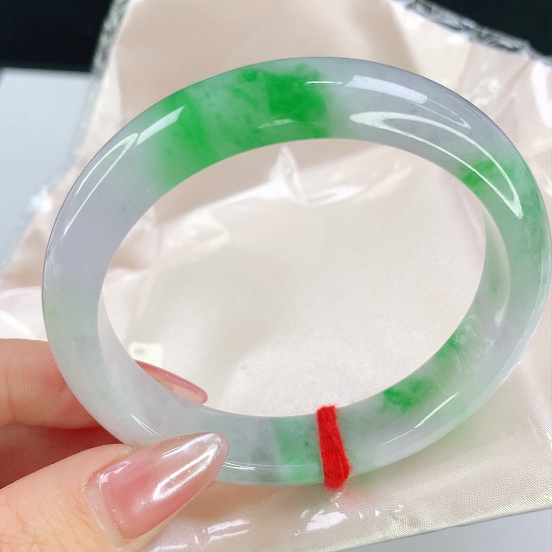 翡翠未镶嵌手镯57.4圈219