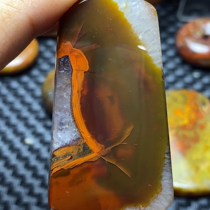 玛瑙/玉髓颈饰未镶嵌