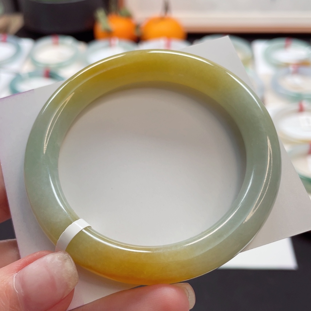 【闪购商品】翡翠手镯未镶嵌53.5秋日限定一抹暖阳11号