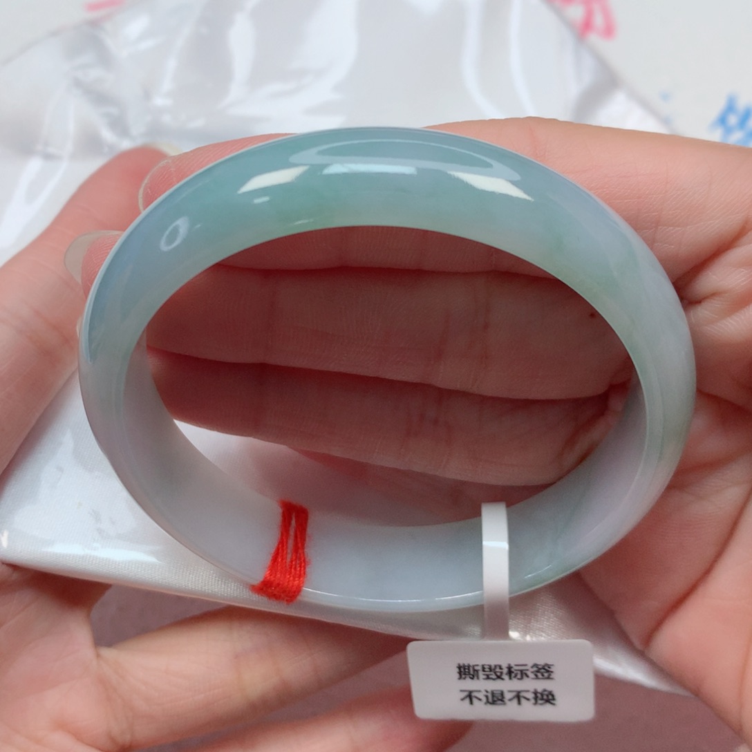 翡翠手镯未镶嵌57.8圈