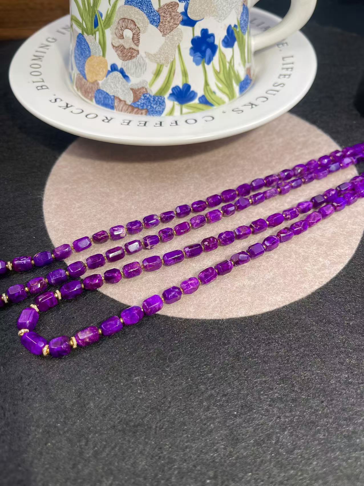 潮生石丨18K金镶俱来红丝绒项链/链长45cm/多样性发其一/22140193