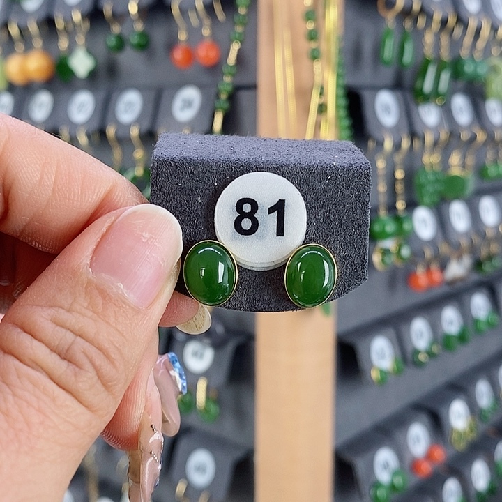 和田玉耳饰18K金镶嵌