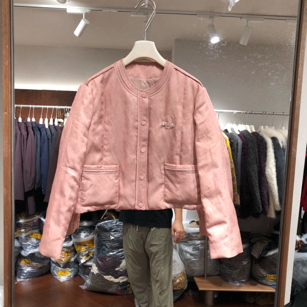 Bar Bie冬季新款立体提花轻柔软糯保暖通勤鹅绒服89101