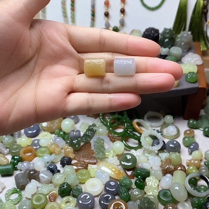 未镶嵌和田玉挂件98一个多样性发其一